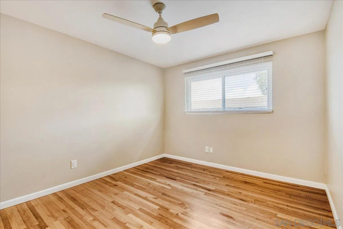 Photo #13: 260010945 Listing: Photo #13