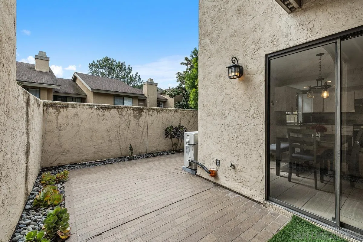 https://cdn.realtyfeed.com/cdn/127/260010947/115683ca877ded775456dfcf55b92ea7.webp