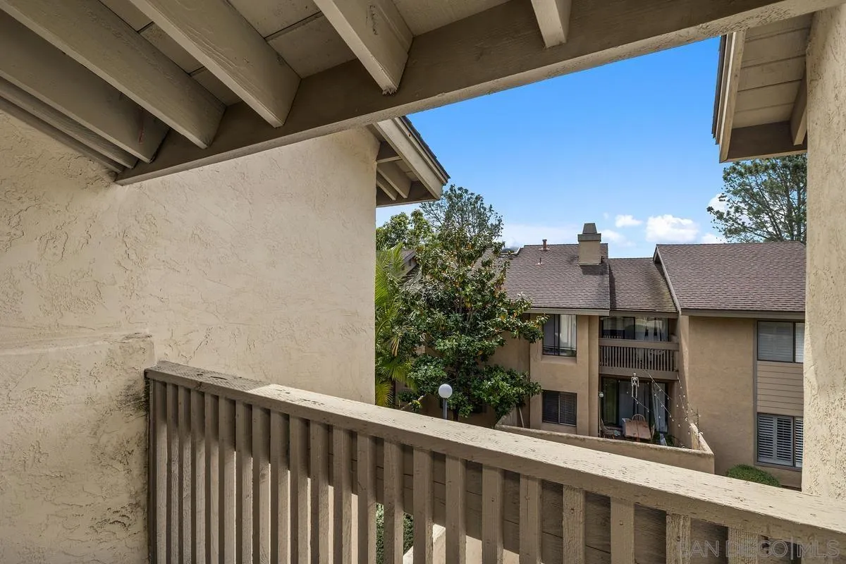 https://cdn.realtyfeed.com/cdn/127/260010947/6cce1f4eff767c67b42fe068d8b186c2.webp