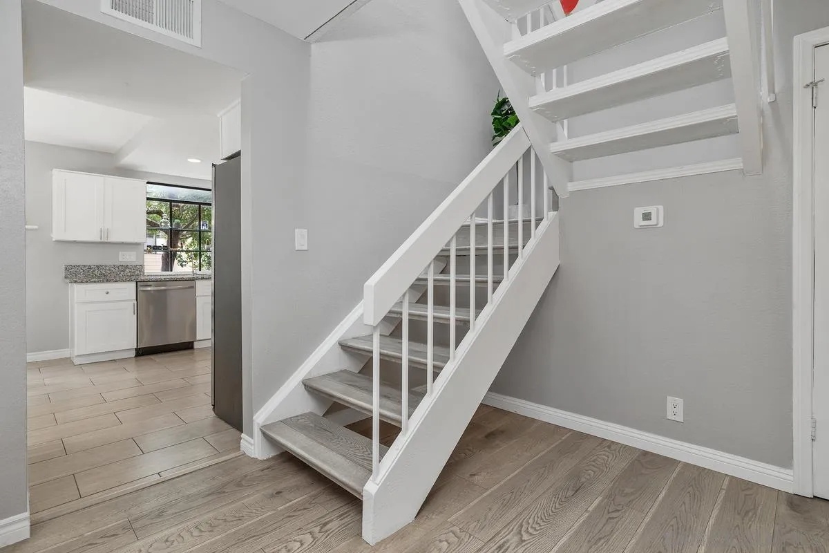 https://cdn.realtyfeed.com/cdn/127/260010947/7bcaa67e015ba9ce1b0f2470620aabeb.webp