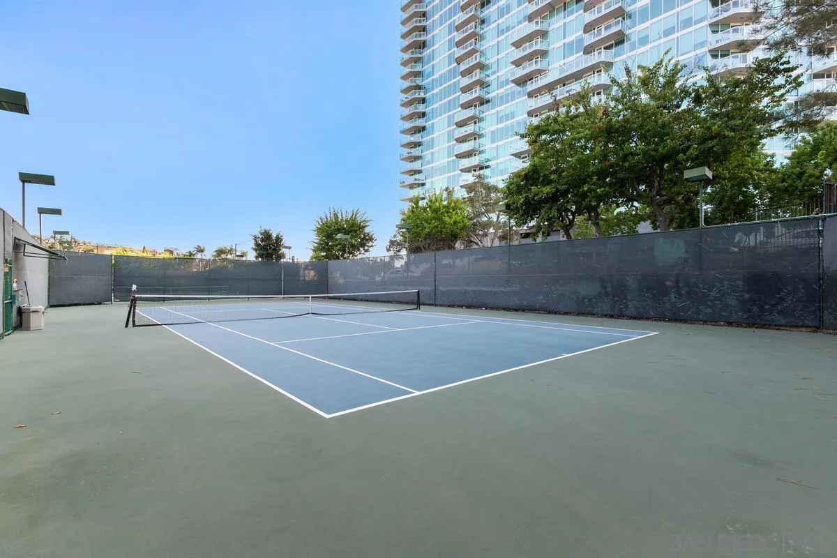 https://cdn.realtyfeed.com/cdn/127/260010947/ebc9f660dff724bd7498eae10d79883a.webp