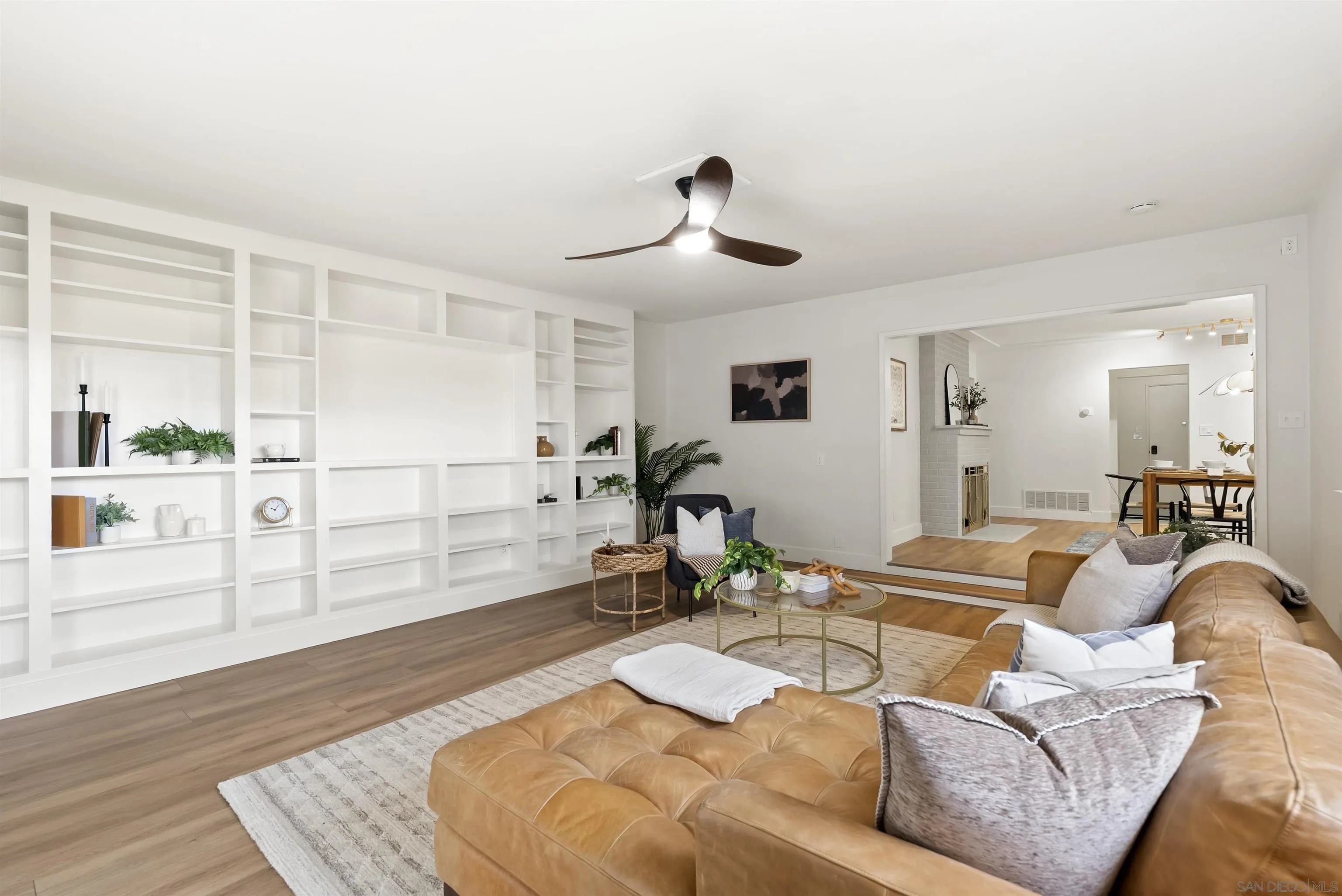 https://cdn.realtyfeed.com/cdn/127/260010948/7ce1d857b39fd2251992b266b0da7dec.webp