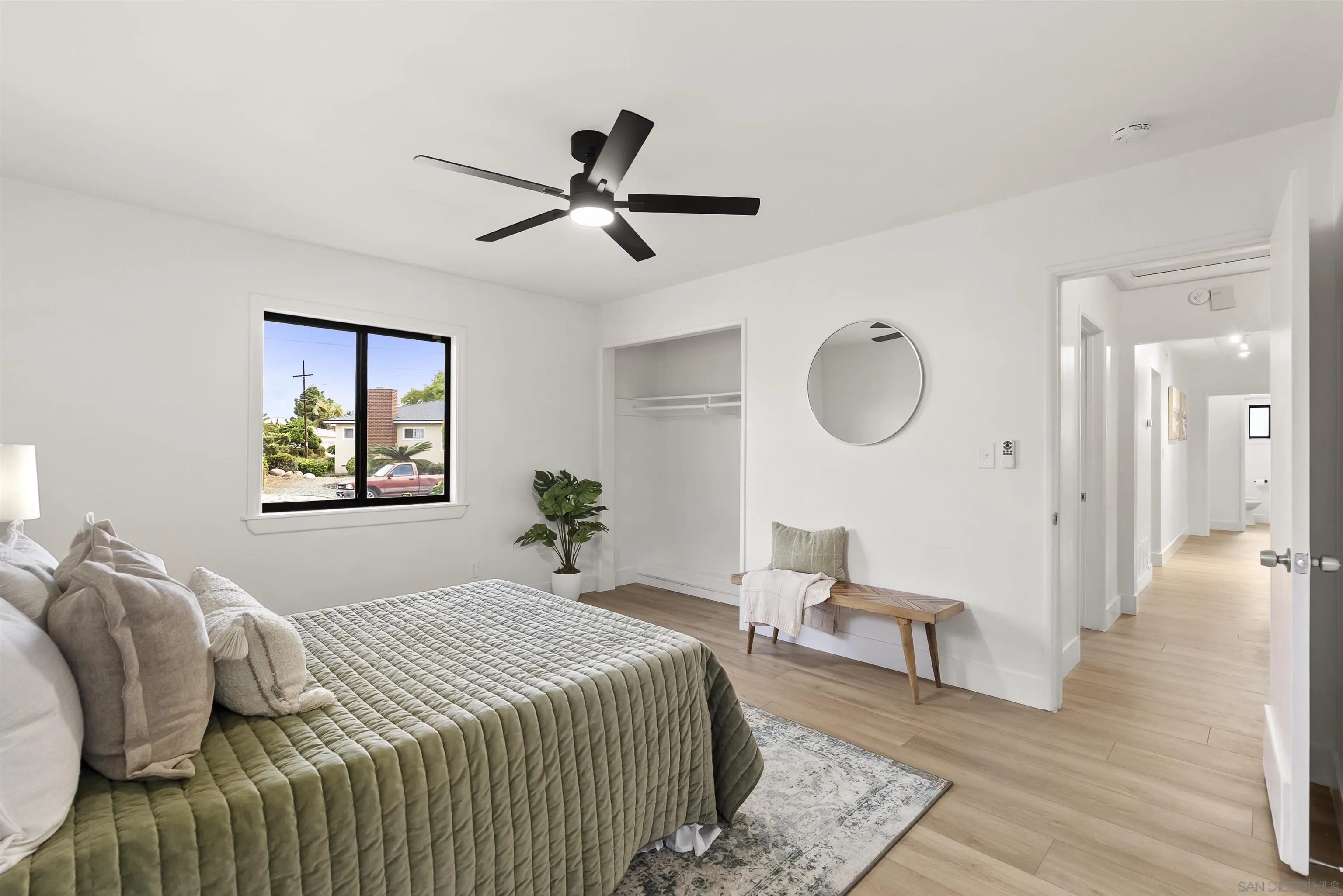 https://cdn.realtyfeed.com/cdn/127/260010948/8777511ec7214931037c8b85db8dfcbe.webp