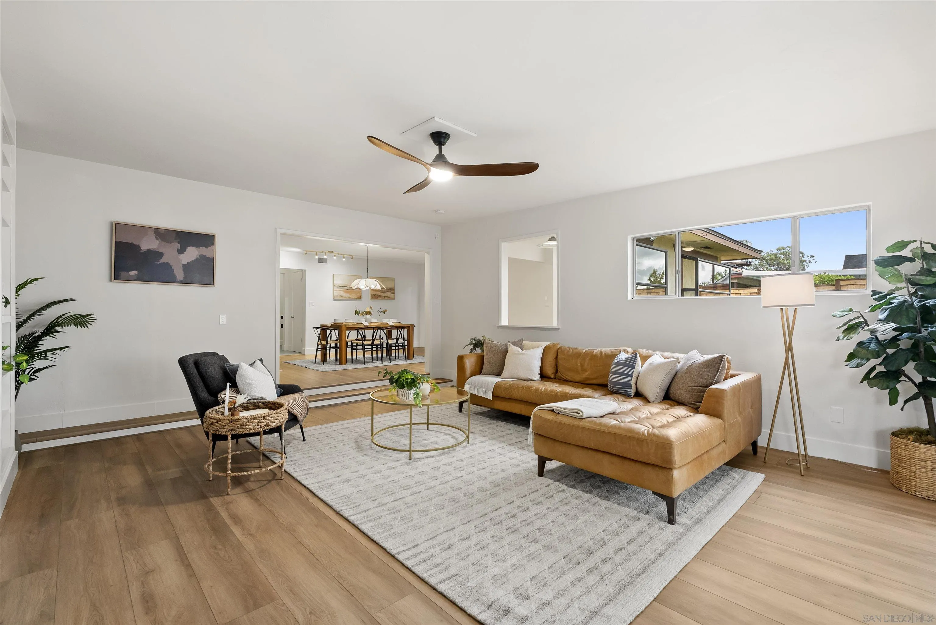 https://cdn.realtyfeed.com/cdn/127/260010948/f0f39febb1bd6a442cb3efbb95468a6e.webp