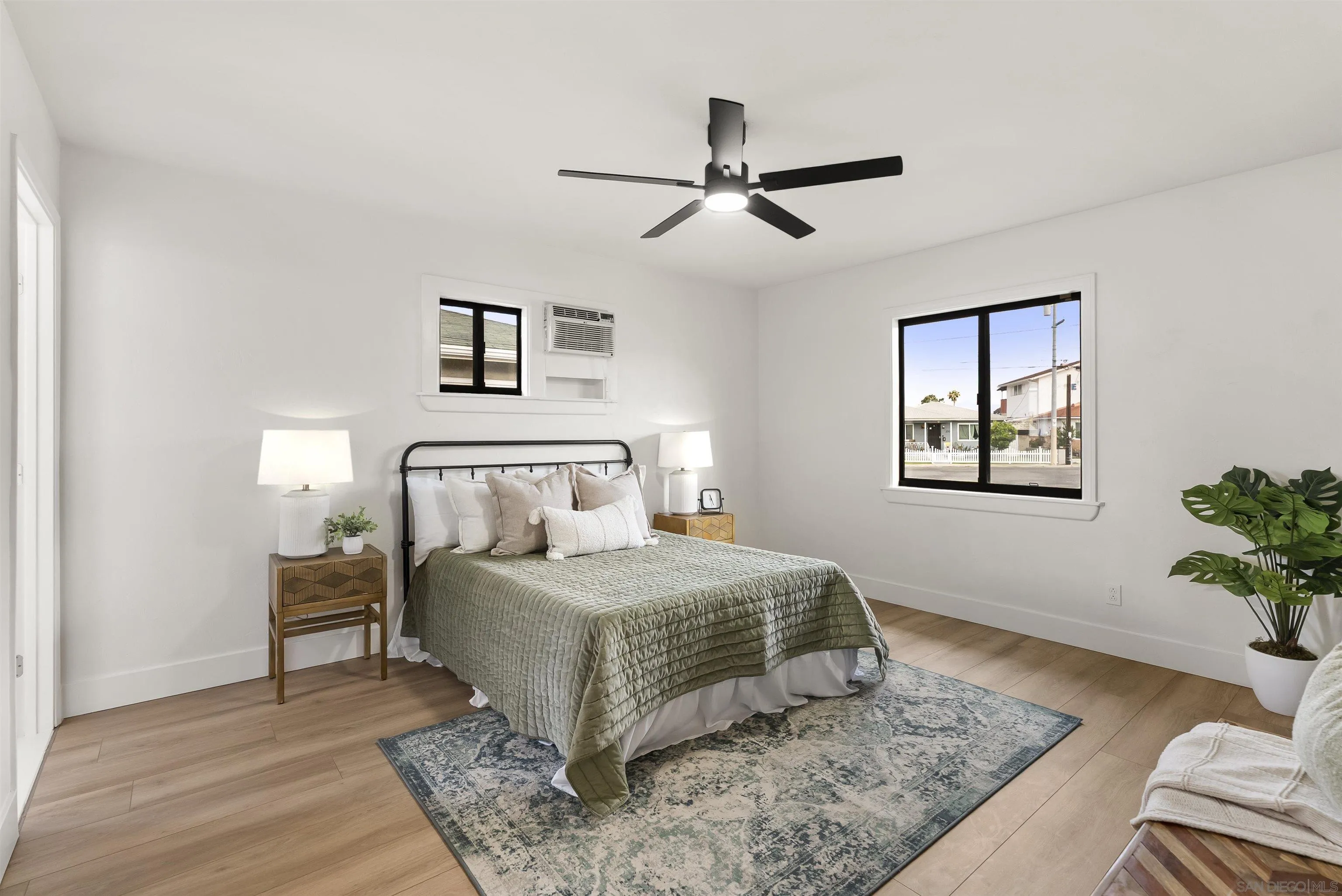 https://cdn.realtyfeed.com/cdn/127/260010948/f130cd7ce154f1edd89a093ad18c8585.webp