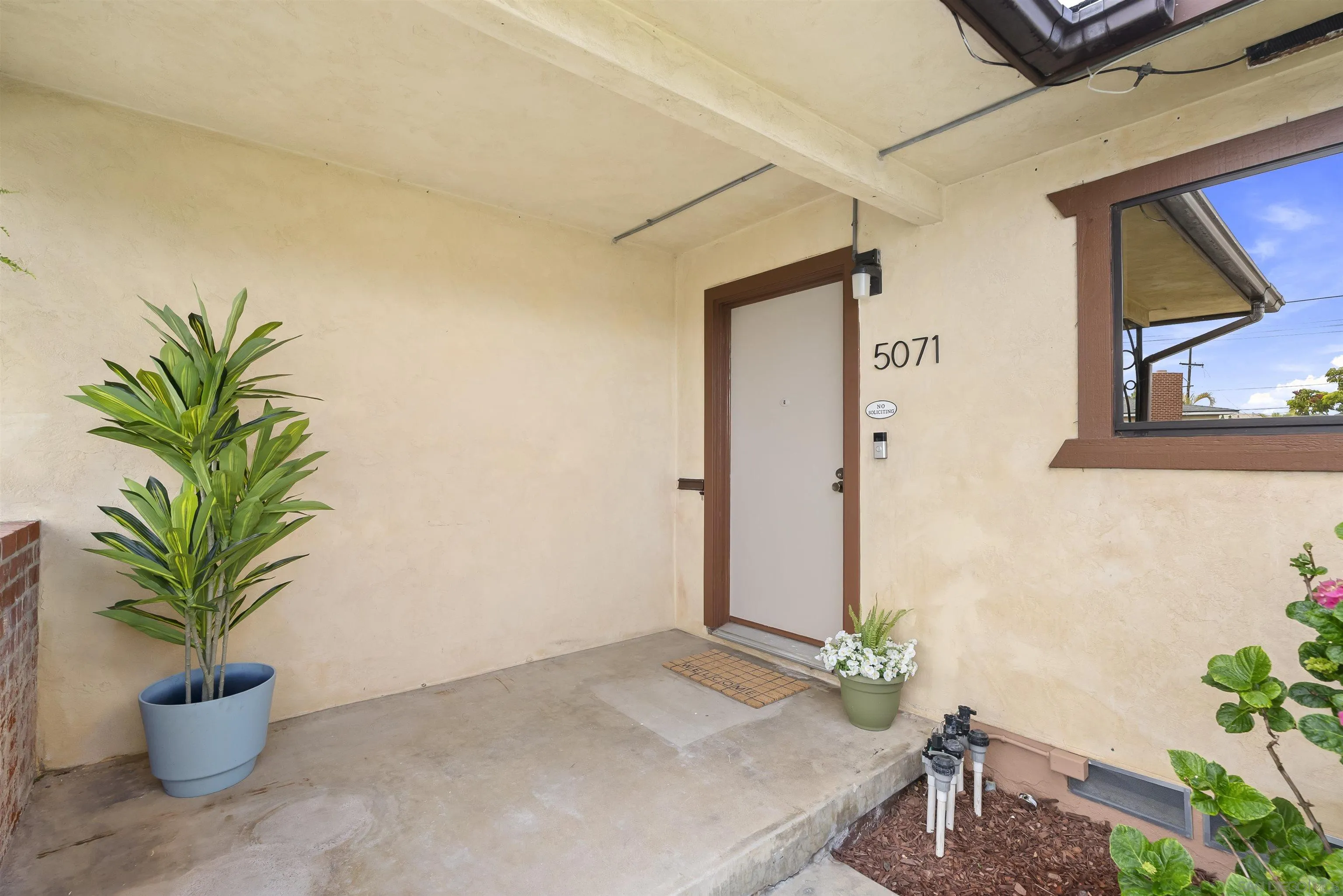 https://cdn.realtyfeed.com/cdn/127/260010948/f84873f5e71e8ab06d9f9cc135e8c473.webp