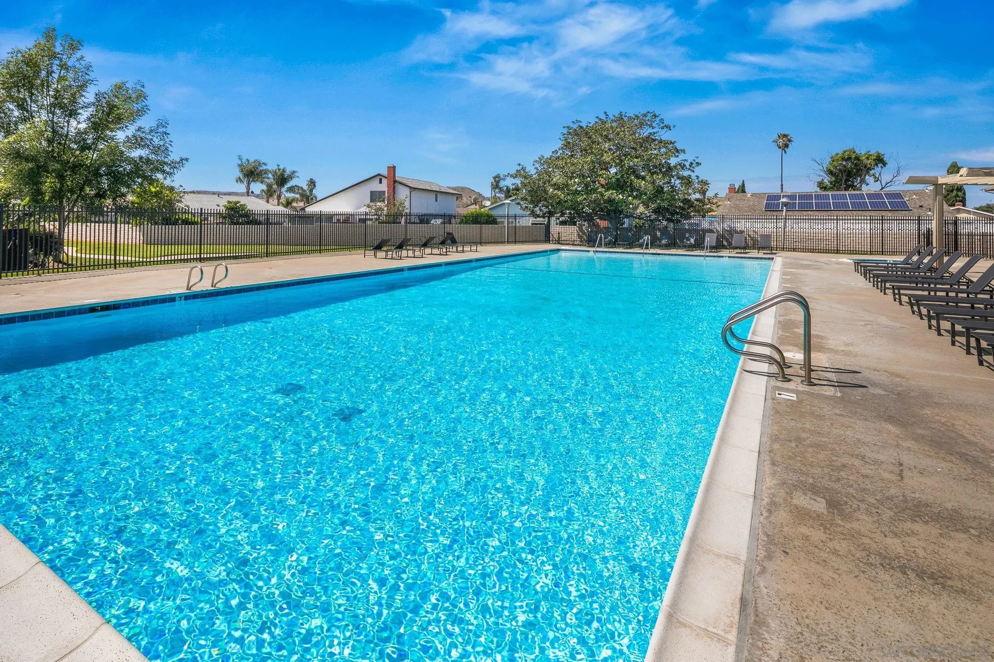 https://cdn.realtyfeed.com/cdn/127/260010949/0ac33d06d9467ad242d8065a8012d2f4.webp