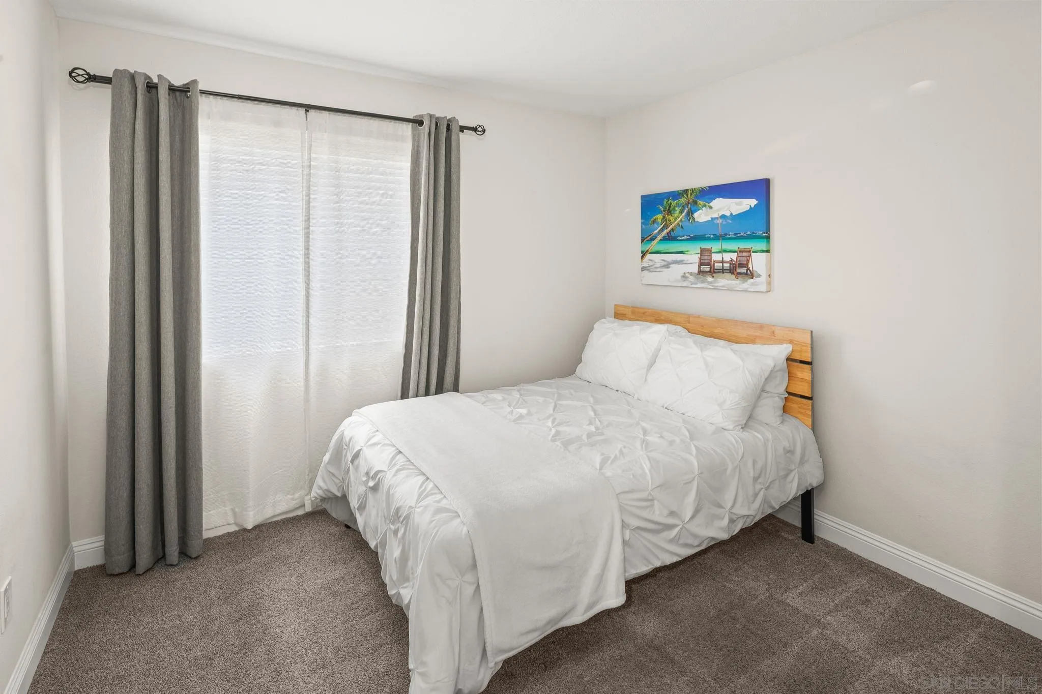 https://cdn.realtyfeed.com/cdn/127/260010949/7fcbfe1afd3a71c92a767c66a786fec0.webp