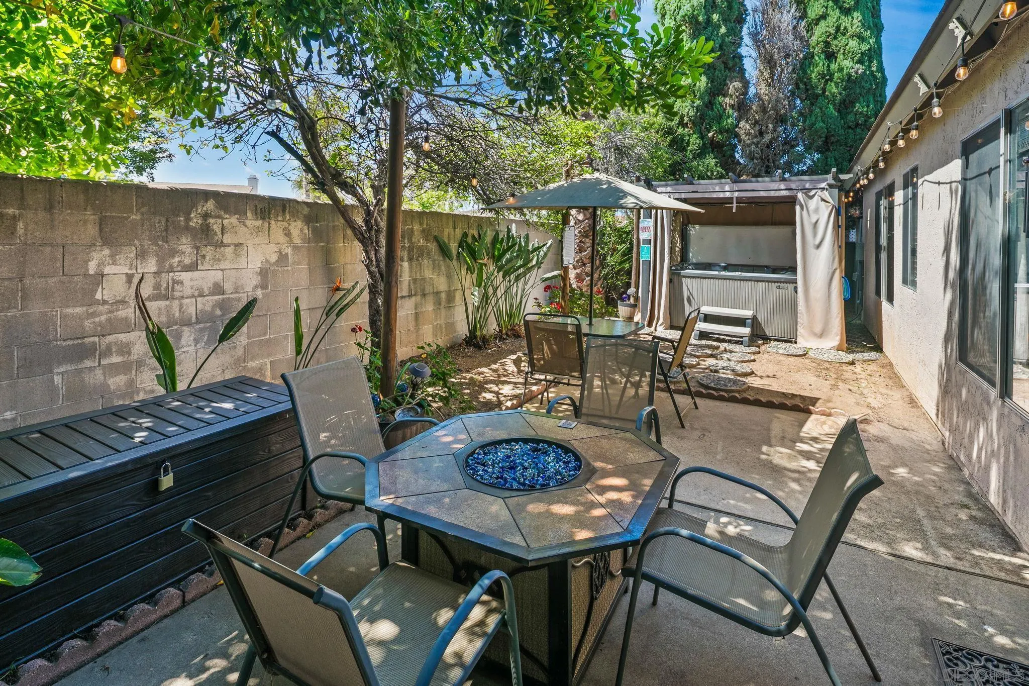 https://cdn.realtyfeed.com/cdn/127/260010949/e3fd10af43f0c659b03d633b0d69300c.webp