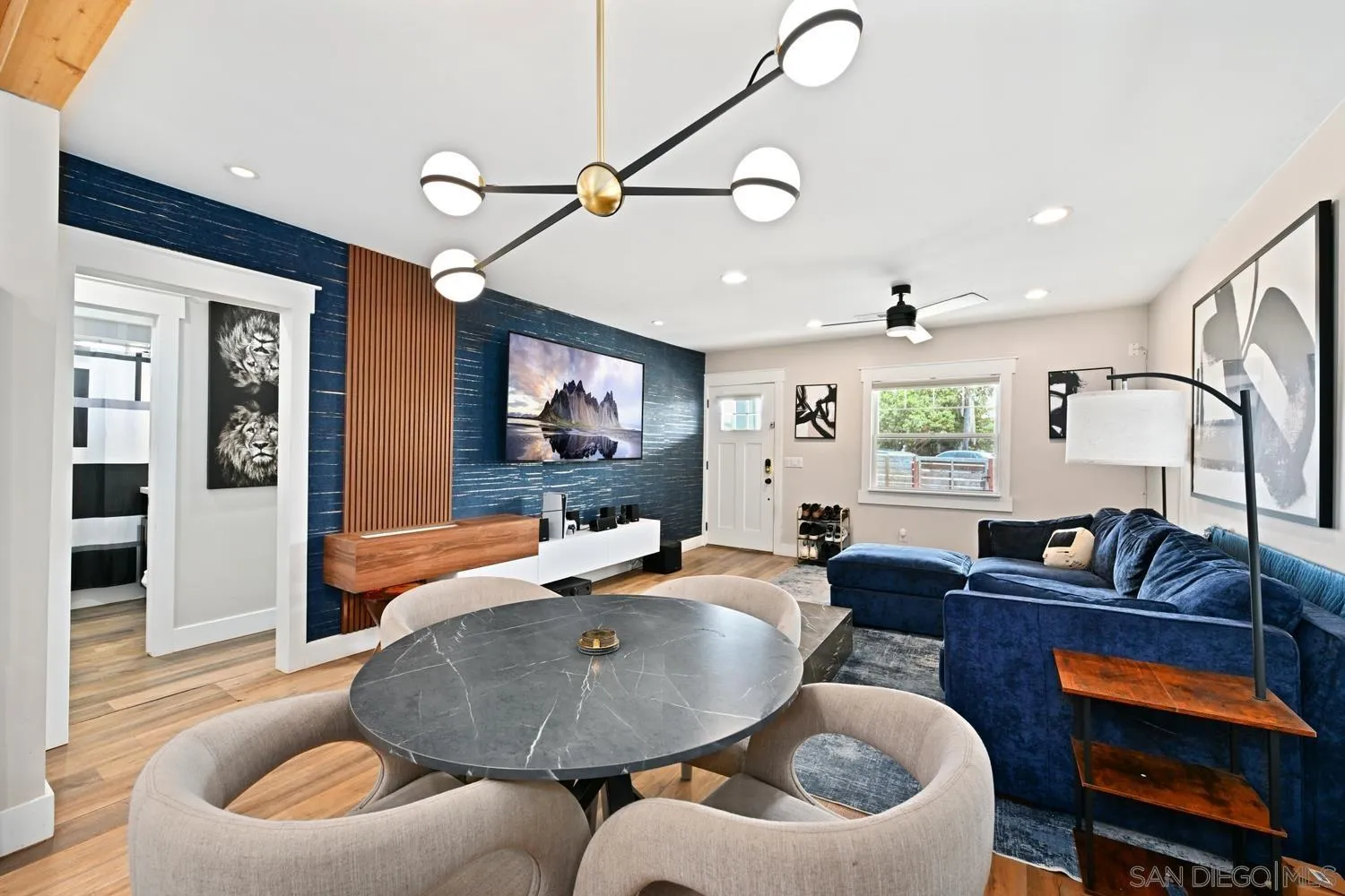 https://cdn.realtyfeed.com/cdn/127/260010950/5e569adc54b5865ebd51af2907b0f46a.webp