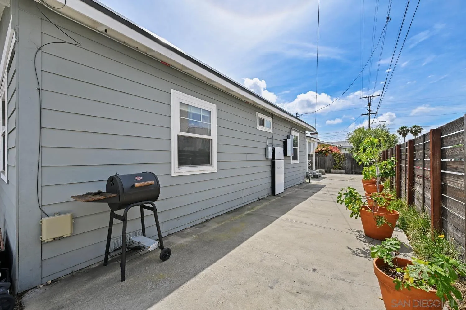 https://cdn.realtyfeed.com/cdn/127/260010950/ed38b6fdf54a9ce228a697d4bed87a59.webp