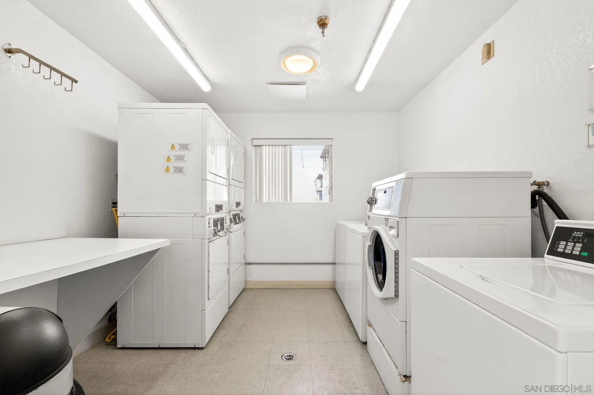 https://cdn.realtyfeed.com/cdn/127/260010951/6178f44483b51f97ba23dd2cb37ded2c.webp