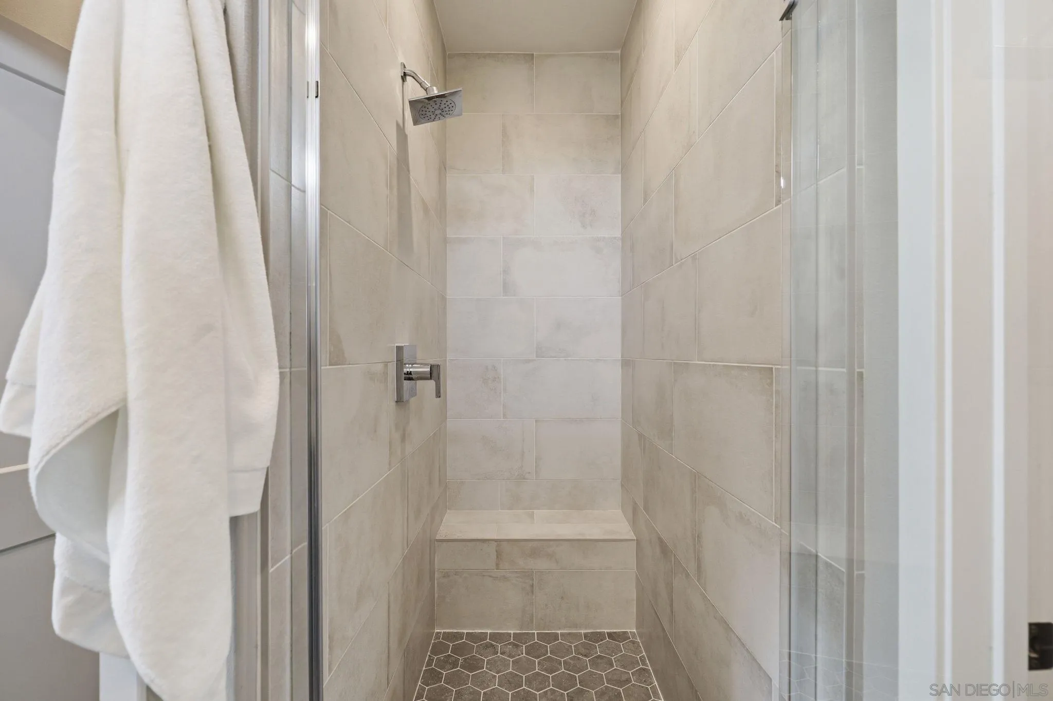 Photo #22: 260010953 Listing: Photo #22