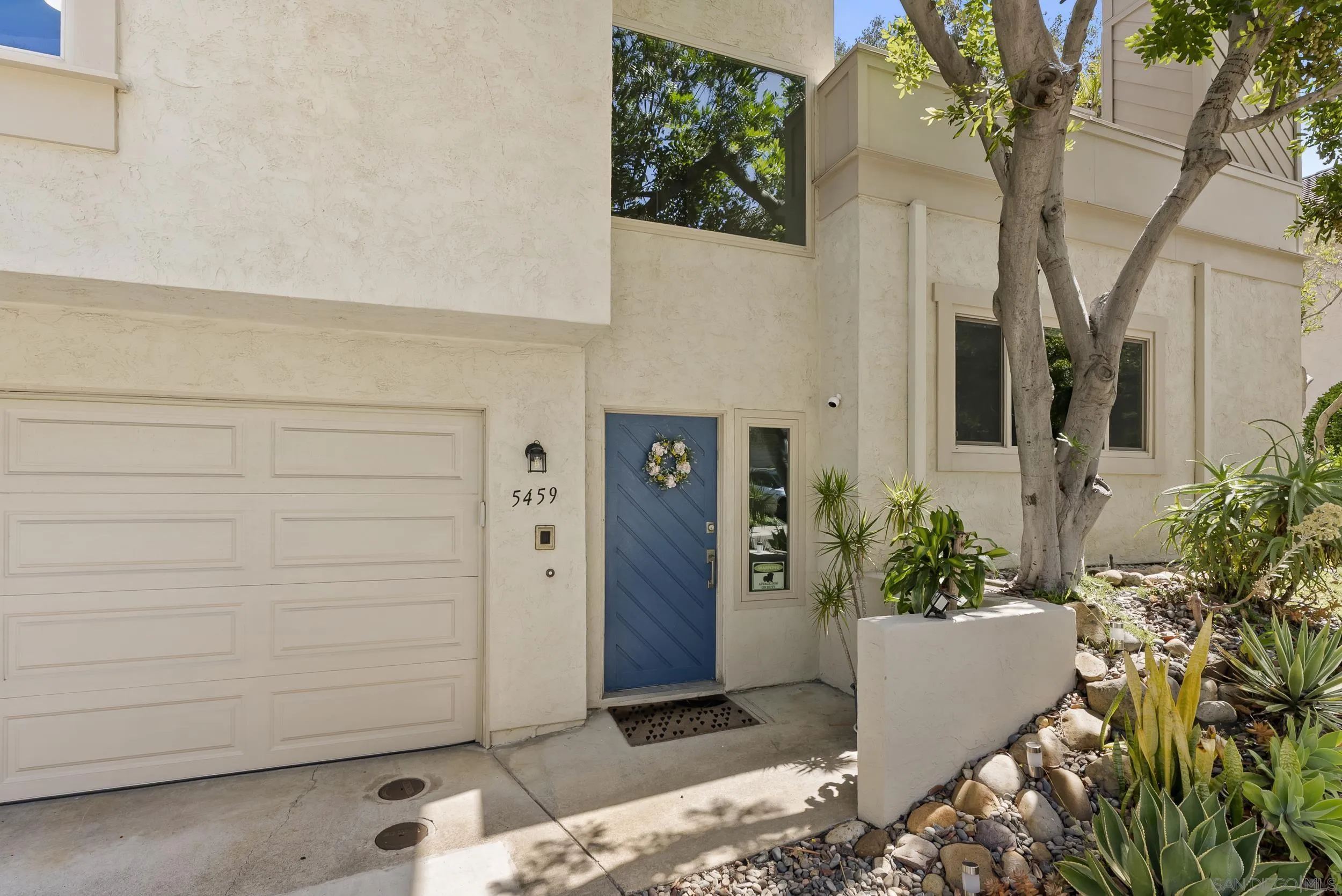 https://cdn.realtyfeed.com/cdn/127/260010955/134e43b56e1e80ac752197a4d51cda1f.webp