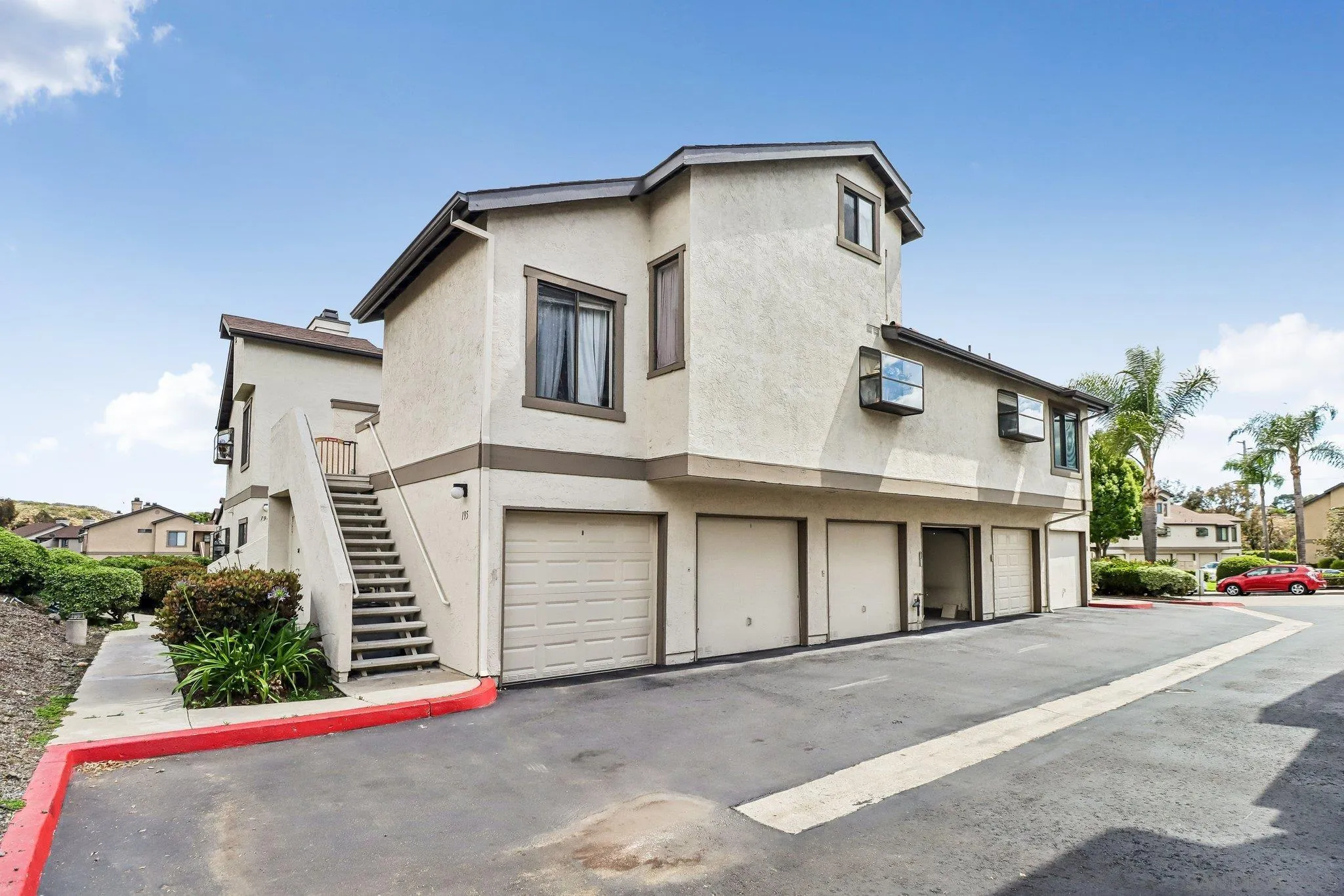 https://cdn.realtyfeed.com/cdn/127/260010957/3c38caf95afc45e814964a201871a86c.webp