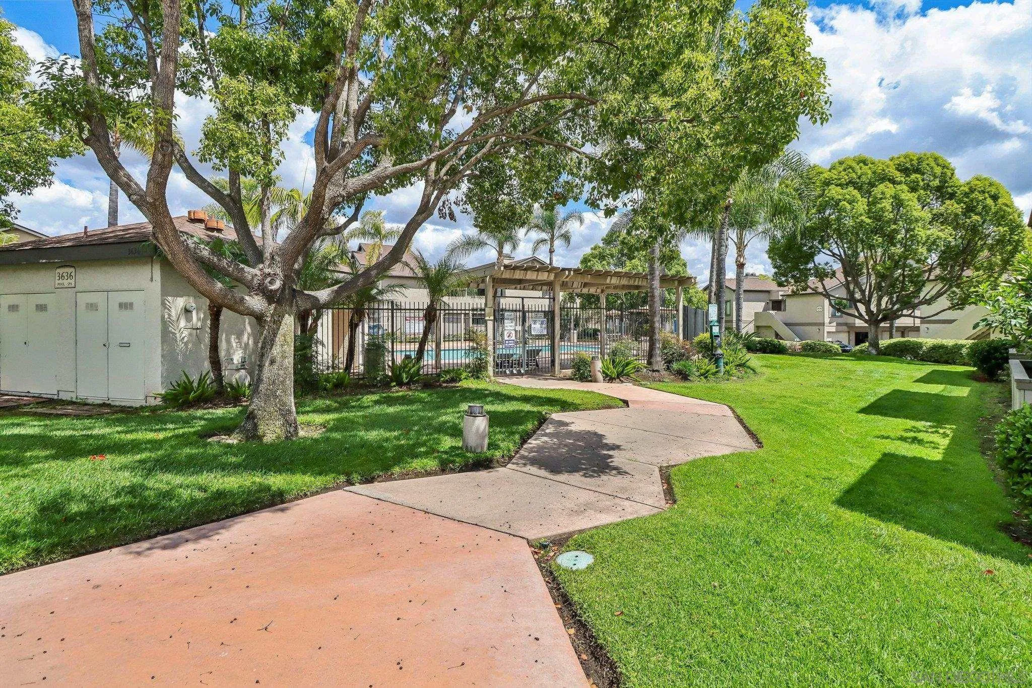 Photo #21: 260010957 Listing: Photo #21