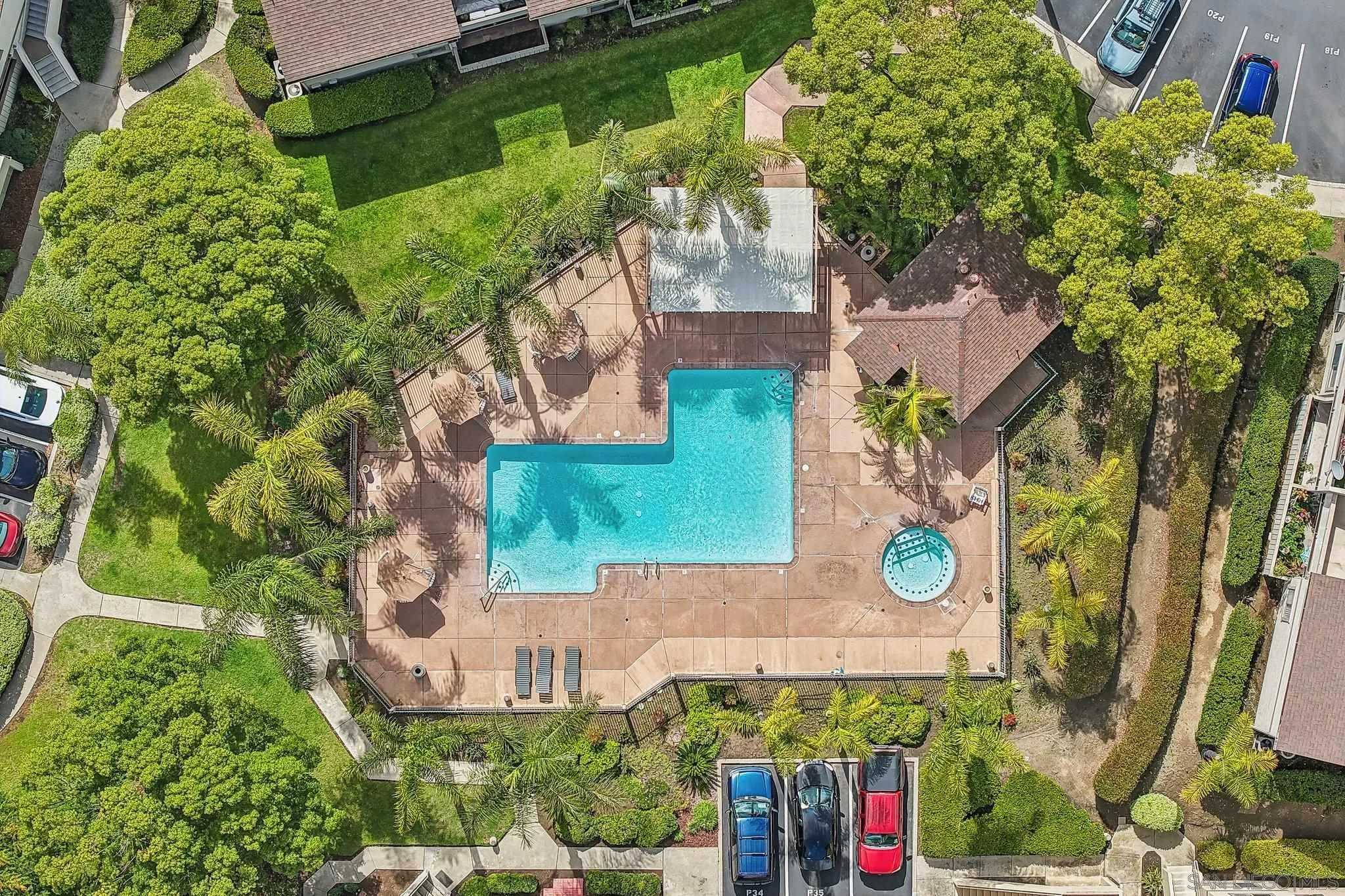 https://cdn.realtyfeed.com/cdn/127/260010957/e75f66ed7f52c485a201a29d8b4a81c8.webp