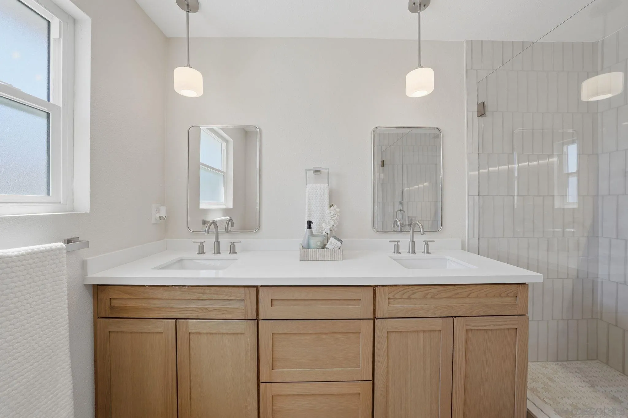 https://cdn.realtyfeed.com/cdn/127/260010959/3a6cb22edbededf019e7210134830062.webp