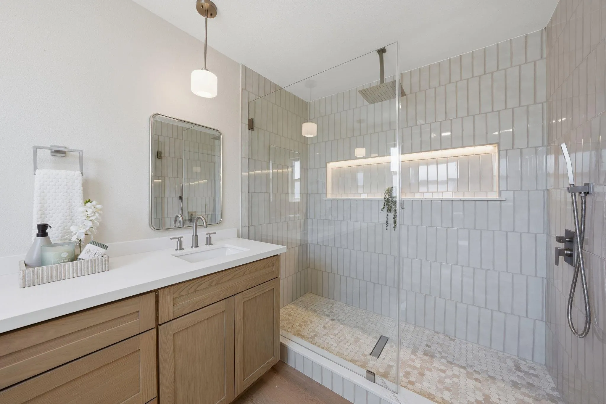 https://cdn.realtyfeed.com/cdn/127/260010959/4279e394401b65c965fdd01b5899acc4.webp
