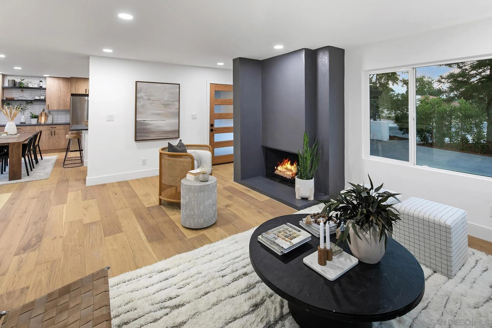 https://cdn.realtyfeed.com/cdn/127/260010961/06e8ad5256e707b22c0834426b1dff12.webp