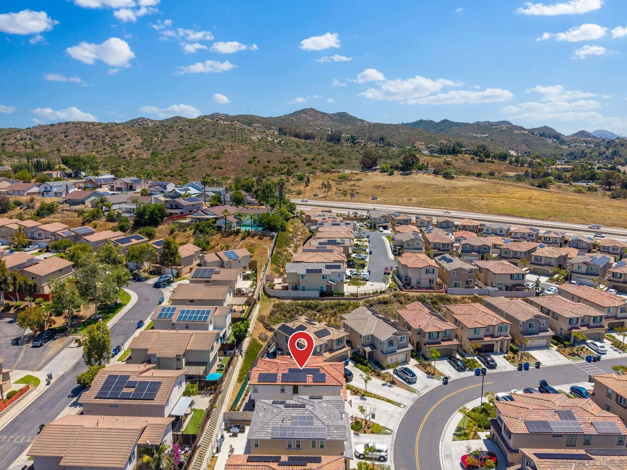 https://cdn.realtyfeed.com/cdn/127/260010962/2de41adf0069bb801984b58d77b1e157.webp
