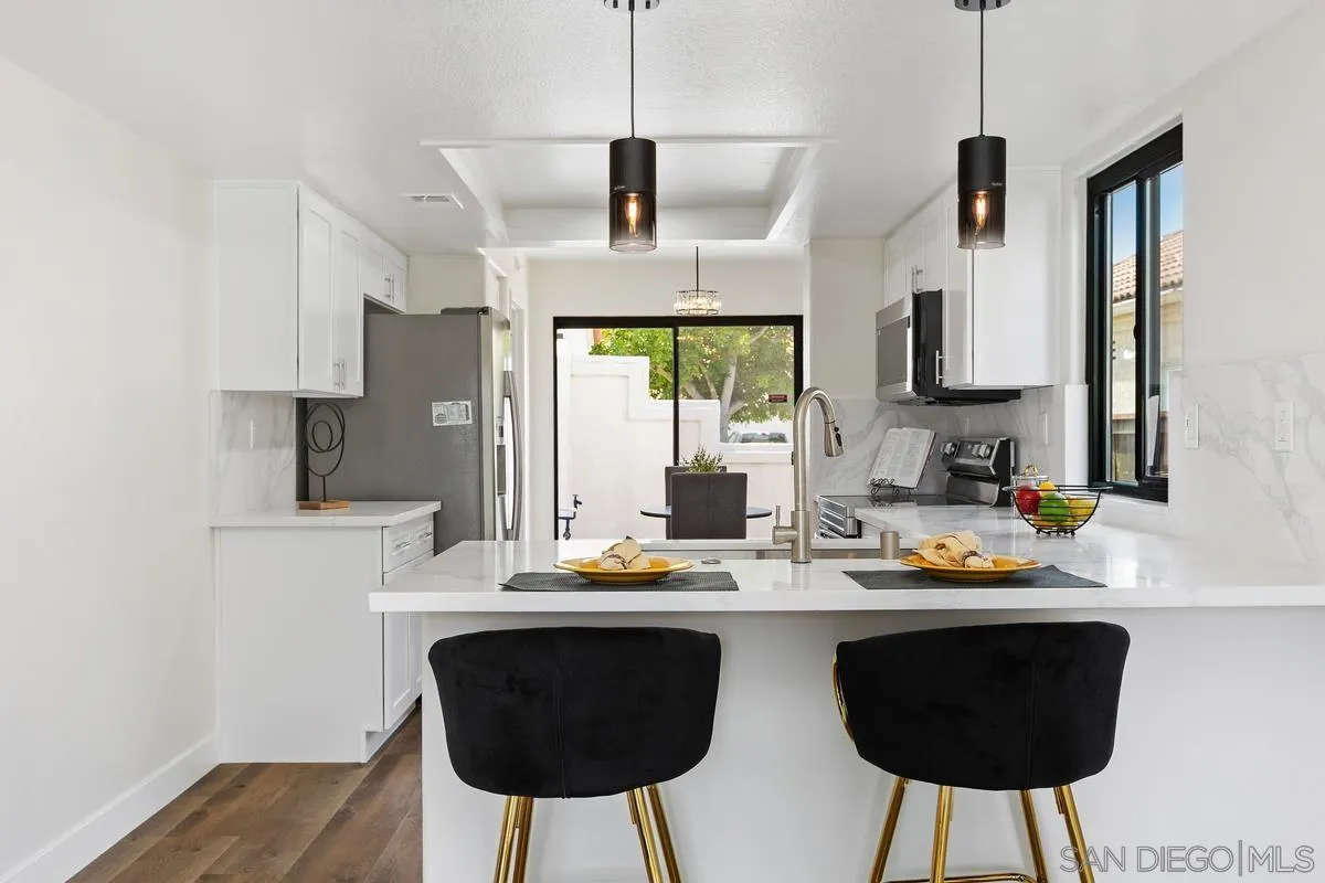 https://cdn.realtyfeed.com/cdn/127/260010964/0e63e2e9231b9d29a2aac90e54b9b231.webp