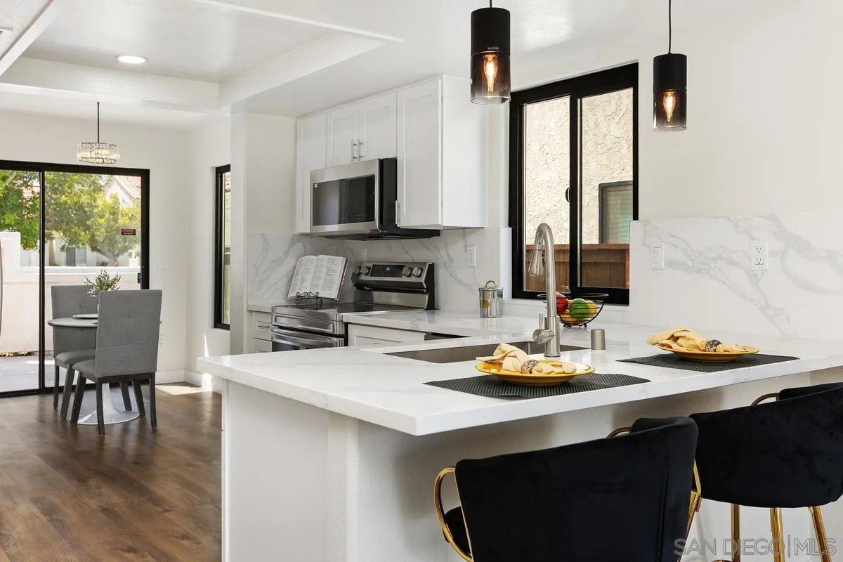 https://cdn.realtyfeed.com/cdn/127/260010964/3fca3d64fb6269c7dee9b6159aaeabc0.webp