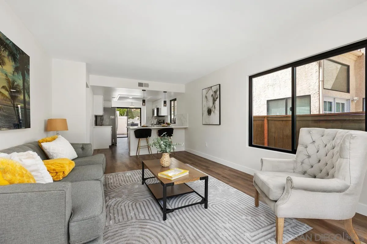https://cdn.realtyfeed.com/cdn/127/260010964/655937f9a86f634fa3e756f1076b99b4.webp