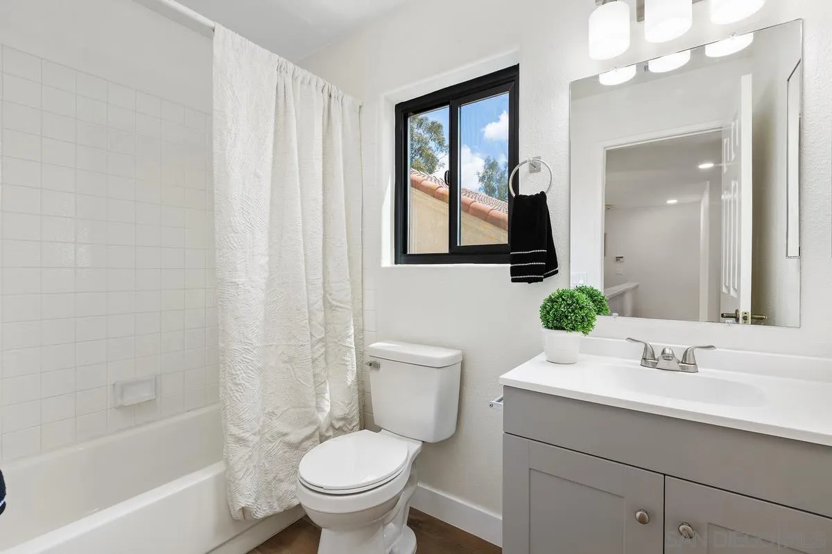 https://cdn.realtyfeed.com/cdn/127/260010964/6cebb8a4389a06e4500d53f6c7405505.webp
