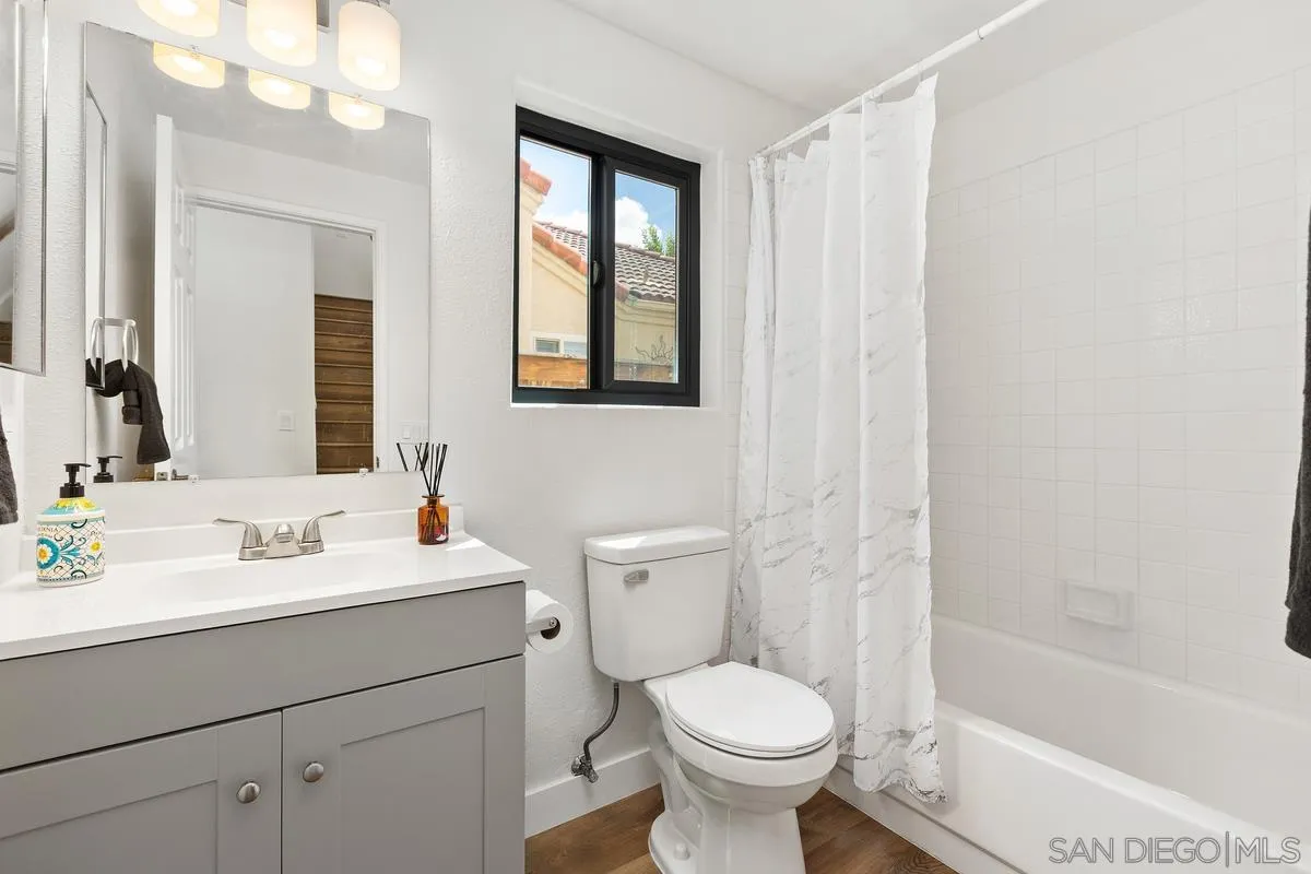 https://cdn.realtyfeed.com/cdn/127/260010964/8b4c334e32f9a7a14b50724cedd7be4d.webp