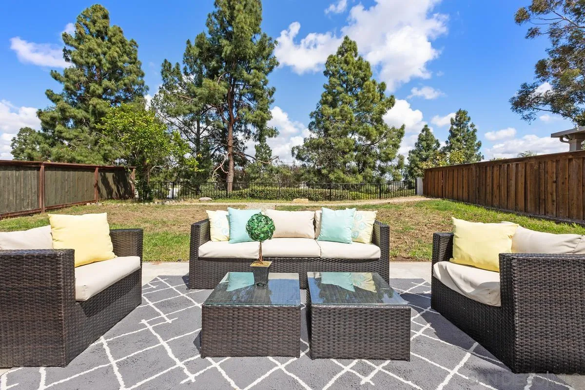 https://cdn.realtyfeed.com/cdn/127/260010964/aa9f0c7a1fa999726869a49f41e6a1e1.webp