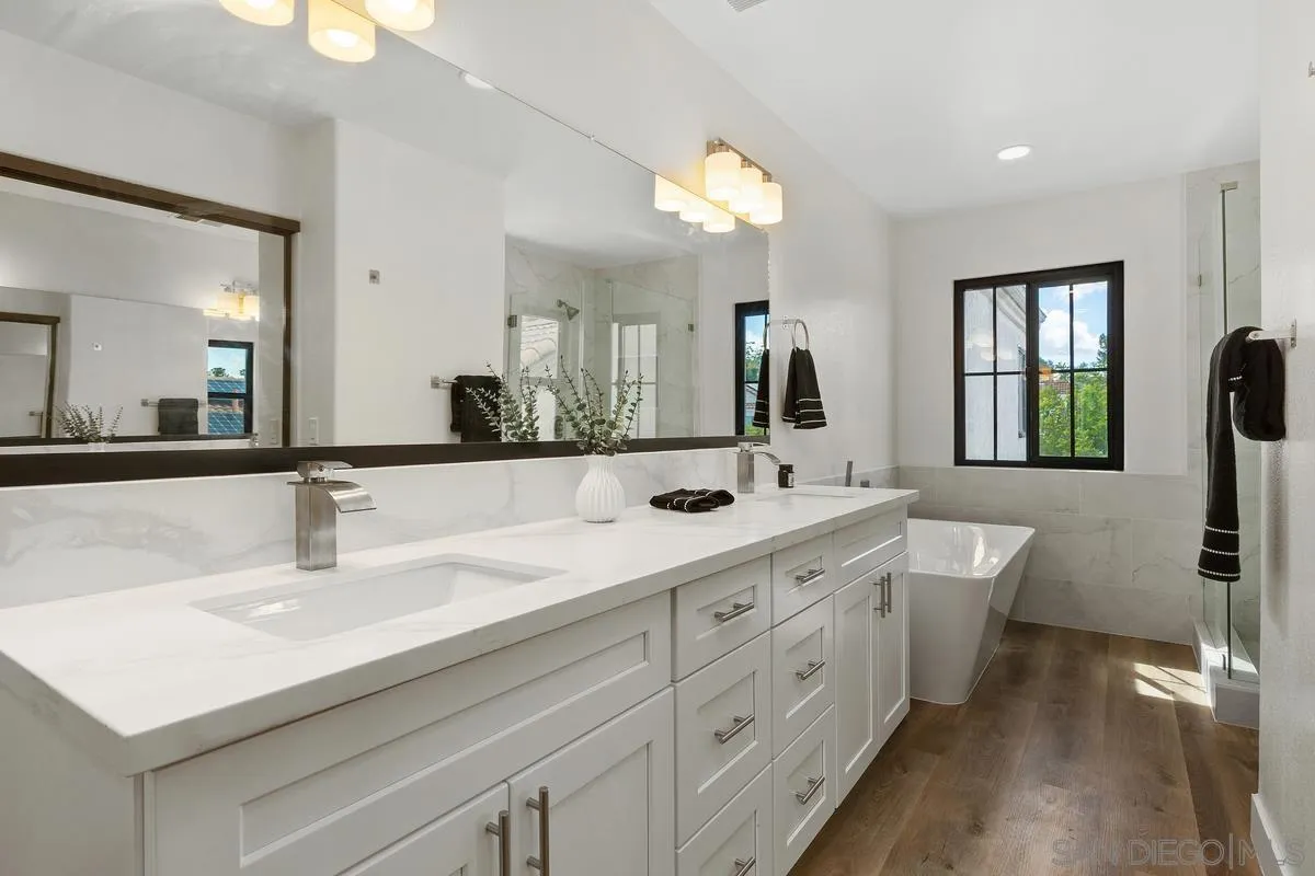 https://cdn.realtyfeed.com/cdn/127/260010964/cabe5f4c0675940acbe60dc9ce32bf9d.webp