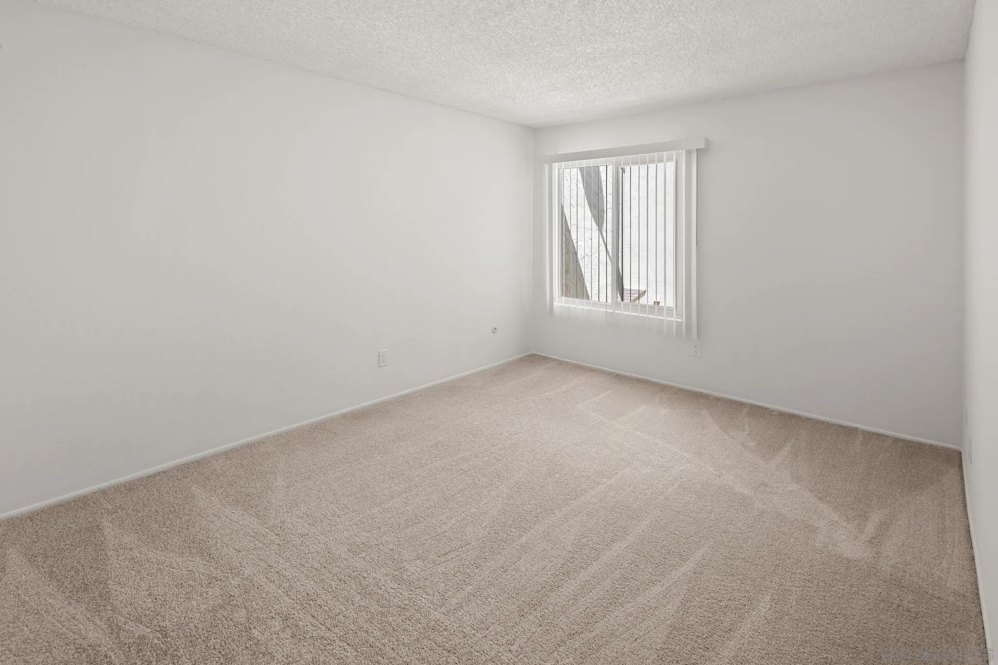 Photo #16: 260010965 Listing: Photo #16