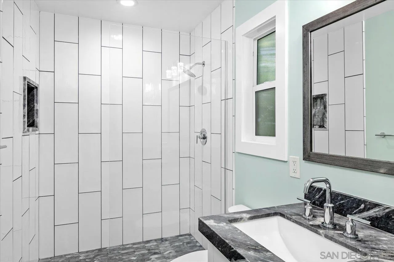 https://cdn.realtyfeed.com/cdn/127/260010968/0090379cd5778ab588671dda3063a843.webp