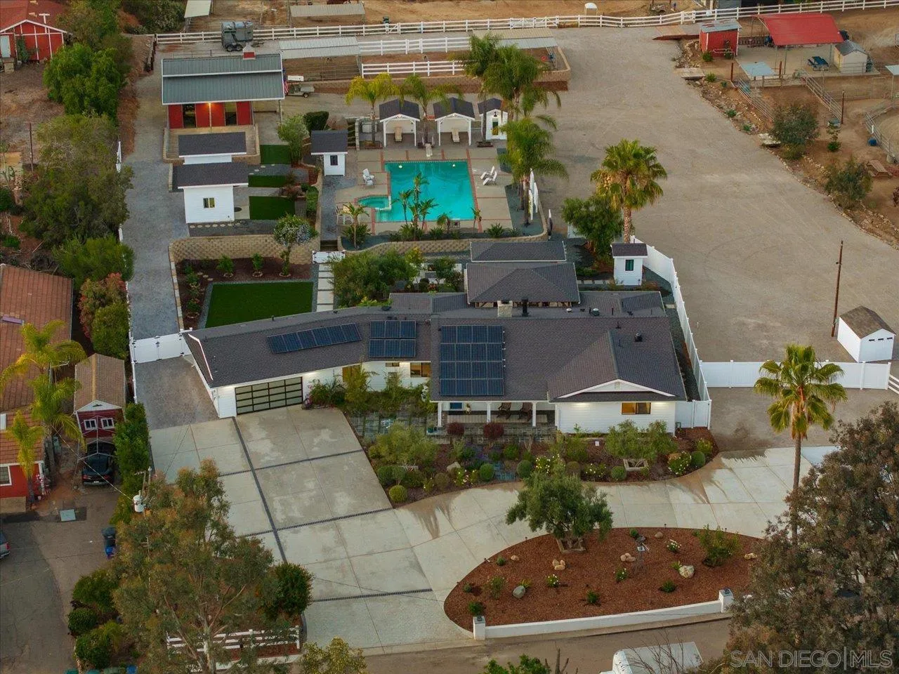 https://cdn.realtyfeed.com/cdn/127/260010968/034bc56cca19b8e5d6269b970b77723a.webp