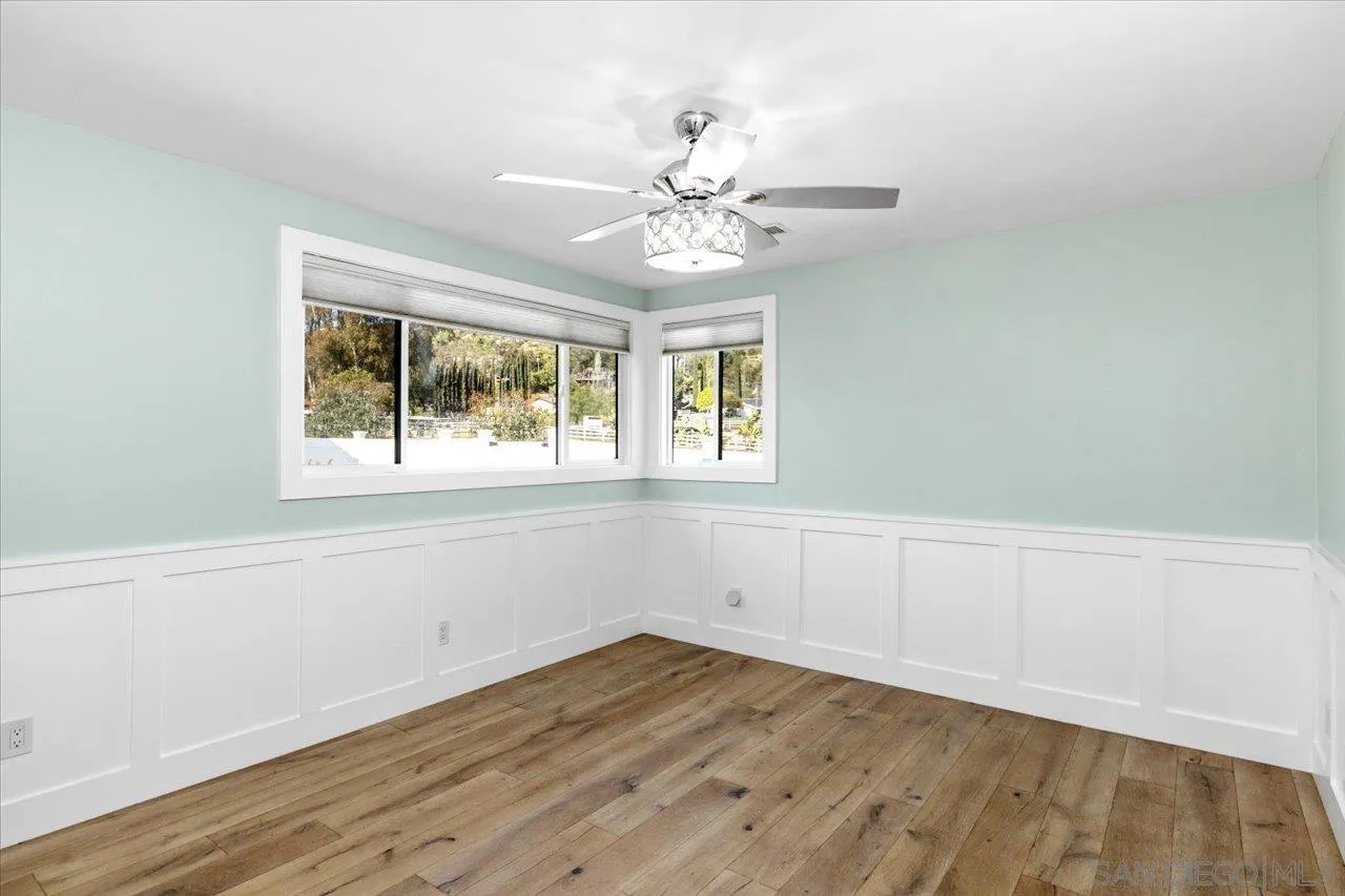 https://cdn.realtyfeed.com/cdn/127/260010968/118cd2d6dc12b6c1f7abb564f12a3e86.webp