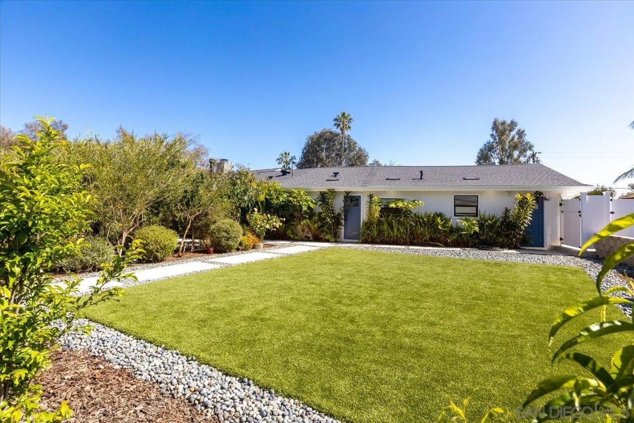 https://cdn.realtyfeed.com/cdn/127/260010968/28adf5845c36d0248aa3c63160ee637c.webp