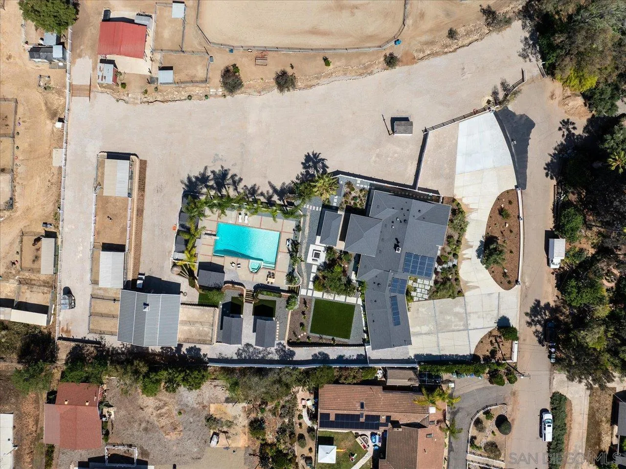 https://cdn.realtyfeed.com/cdn/127/260010968/461960d1400c8156563e13c5778a1845.webp
