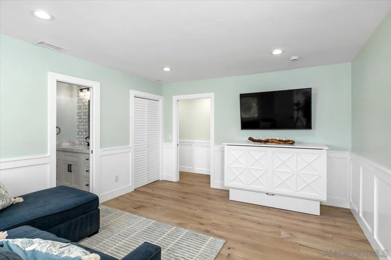 https://cdn.realtyfeed.com/cdn/127/260010968/bb20583b311316120553ceba55b68de8.webp