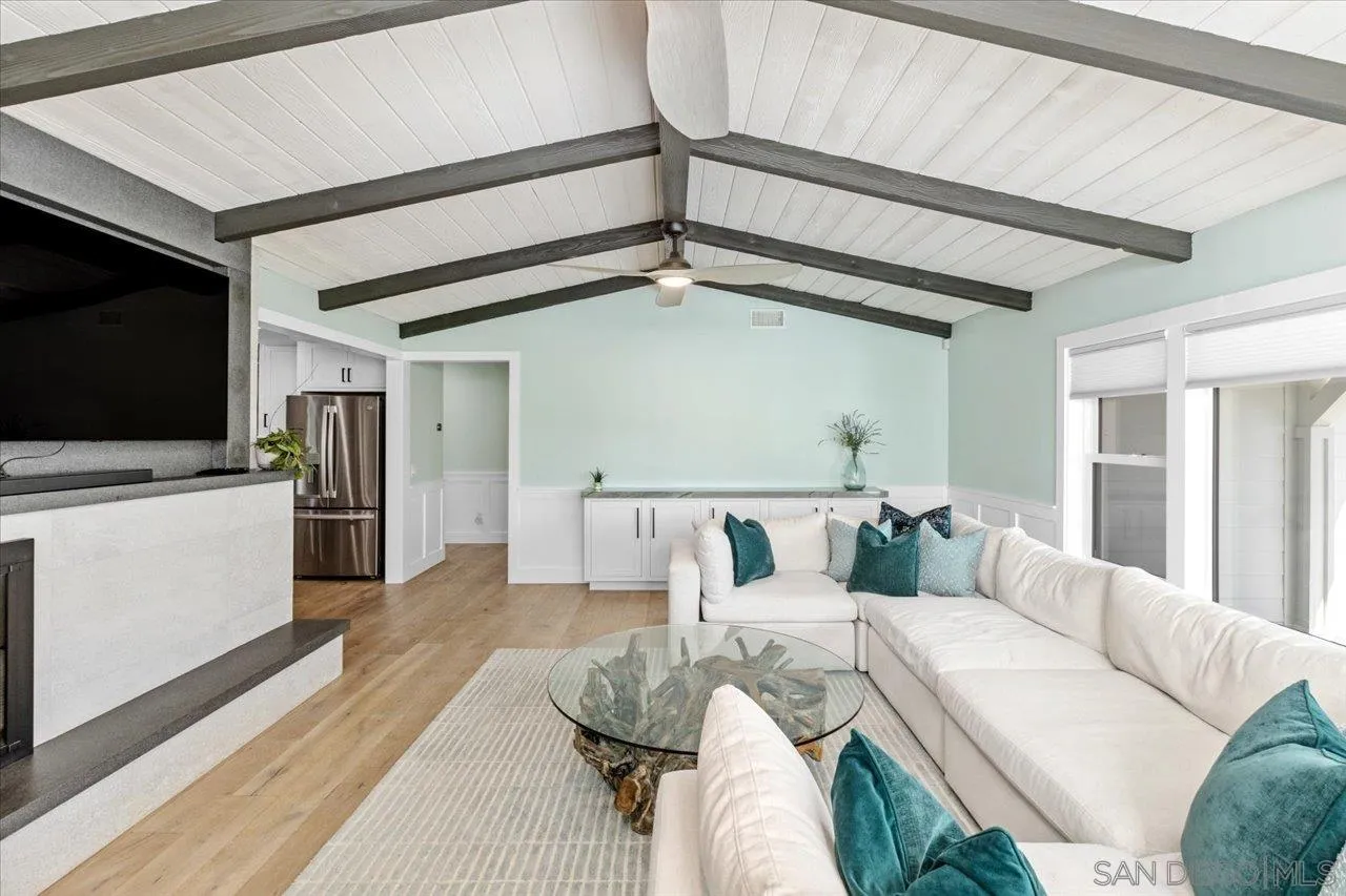https://cdn.realtyfeed.com/cdn/127/260010968/d878e2c6c2c237f388beab2cb3cf131f.webp