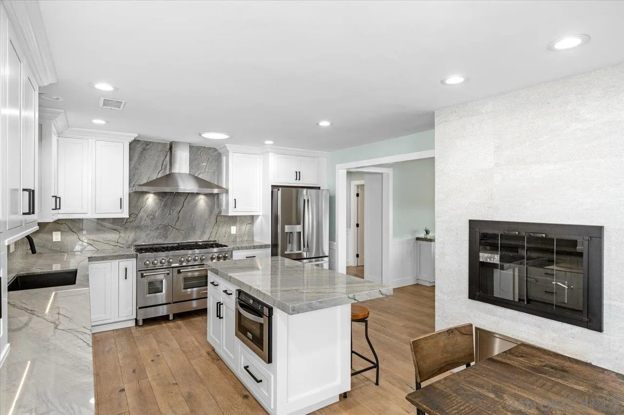 https://cdn.realtyfeed.com/cdn/127/260010968/ea934a30654071d0bfa522c7ce0ab92f.webp