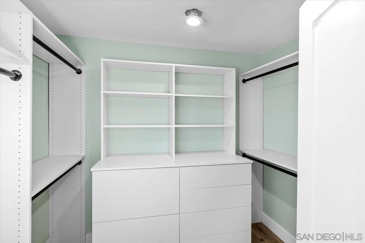 https://cdn.realtyfeed.com/cdn/127/260010968/ed48ab2f50d5550f8aa1a2f7301aa9fe.webp