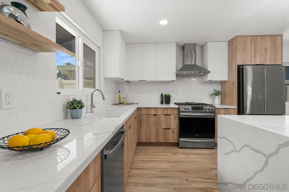 https://cdn.realtyfeed.com/cdn/127/260010970/aa2edb4aba9626a99c67c6e8a4d235f9.webp