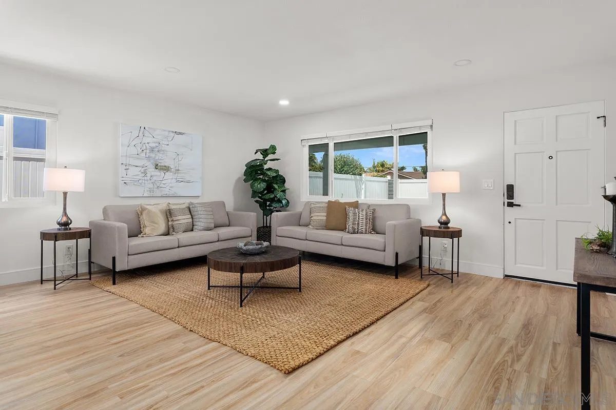 https://cdn.realtyfeed.com/cdn/127/260010970/b2b10cab8508395b2b54a22c55c9fe5f.webp