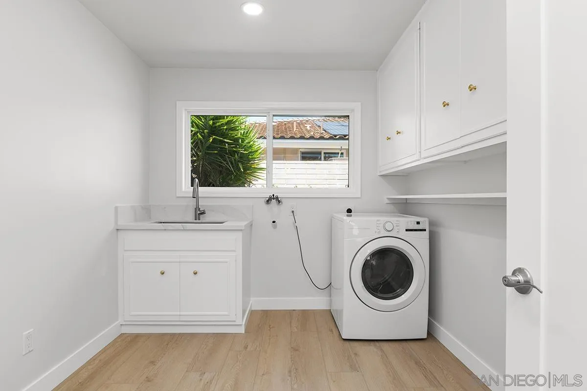 https://cdn.realtyfeed.com/cdn/127/260010971/0d2185e7a9fcbd1115d9c1083847a0f3.webp