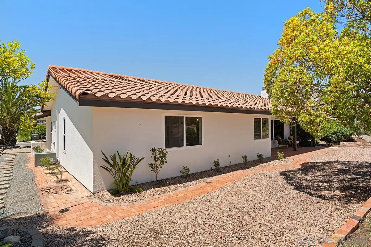 https://cdn.realtyfeed.com/cdn/127/260010971/e7c350d2bedf57f8aee6300d01e87824.webp