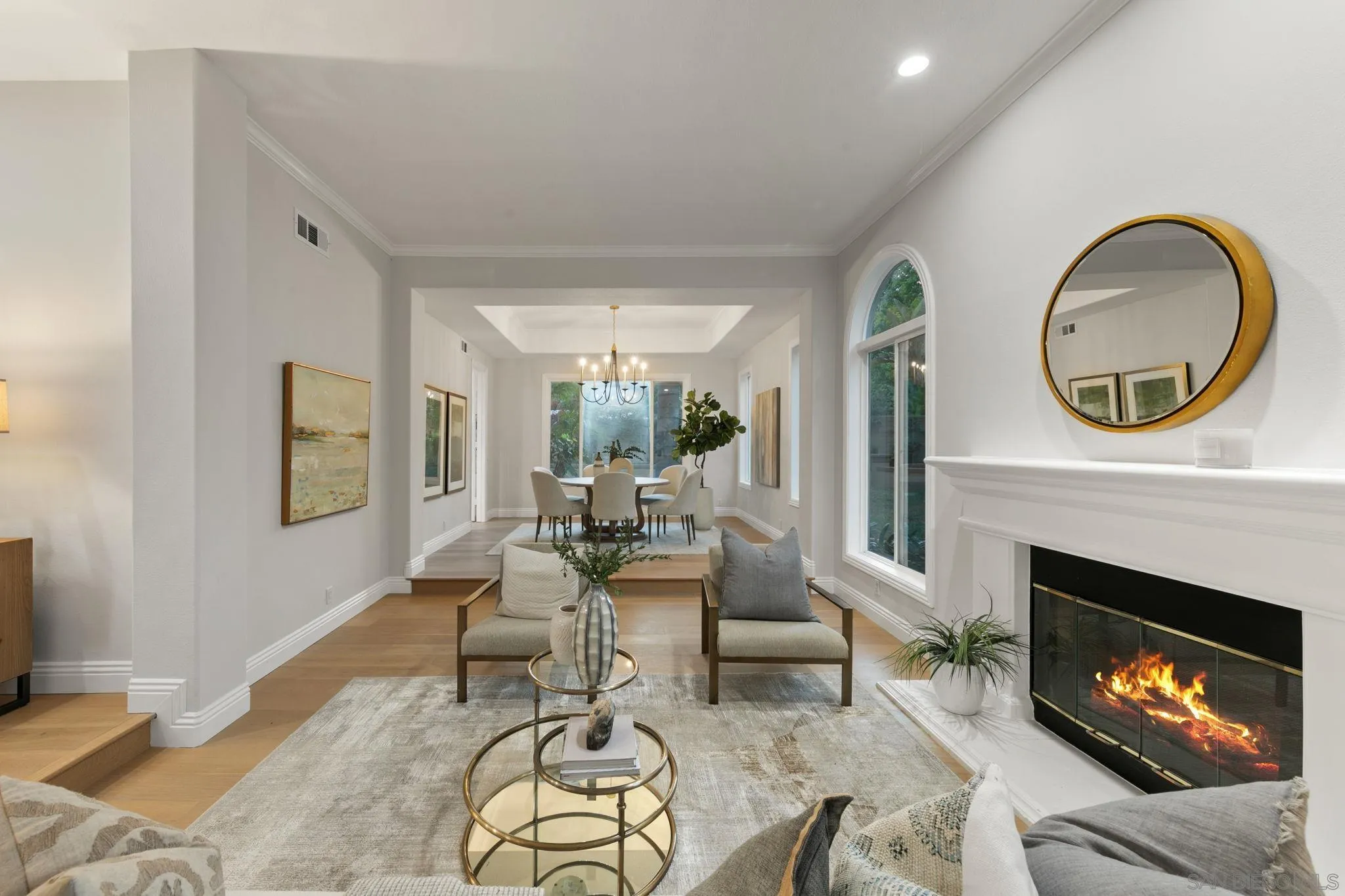 https://cdn.realtyfeed.com/cdn/127/260010977/3a1830518c8ab7015fb5dc03a980f079.webp
