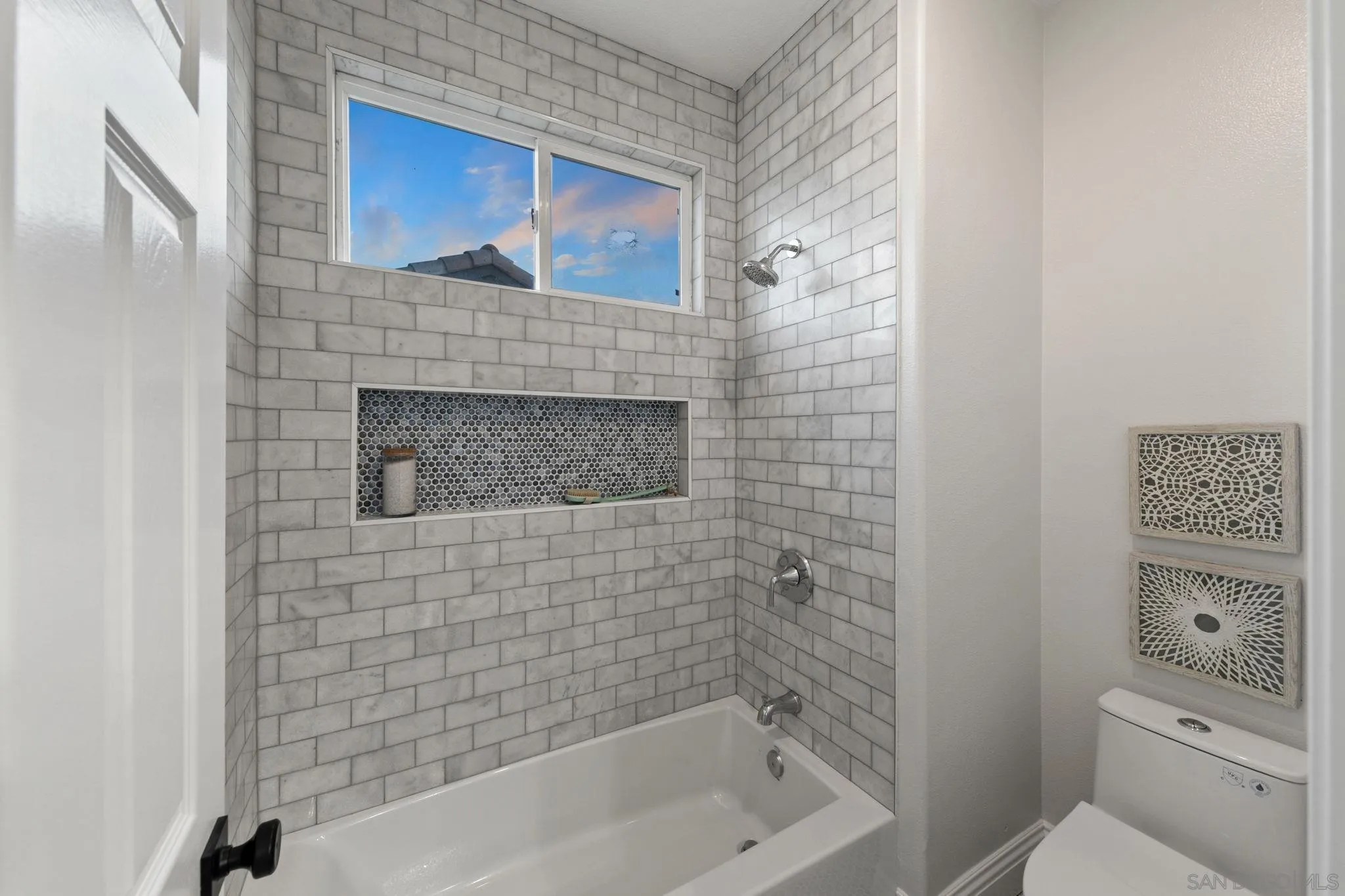 https://cdn.realtyfeed.com/cdn/127/260010977/bac00c3387c5d1c7872ced521cca8d5c.webp