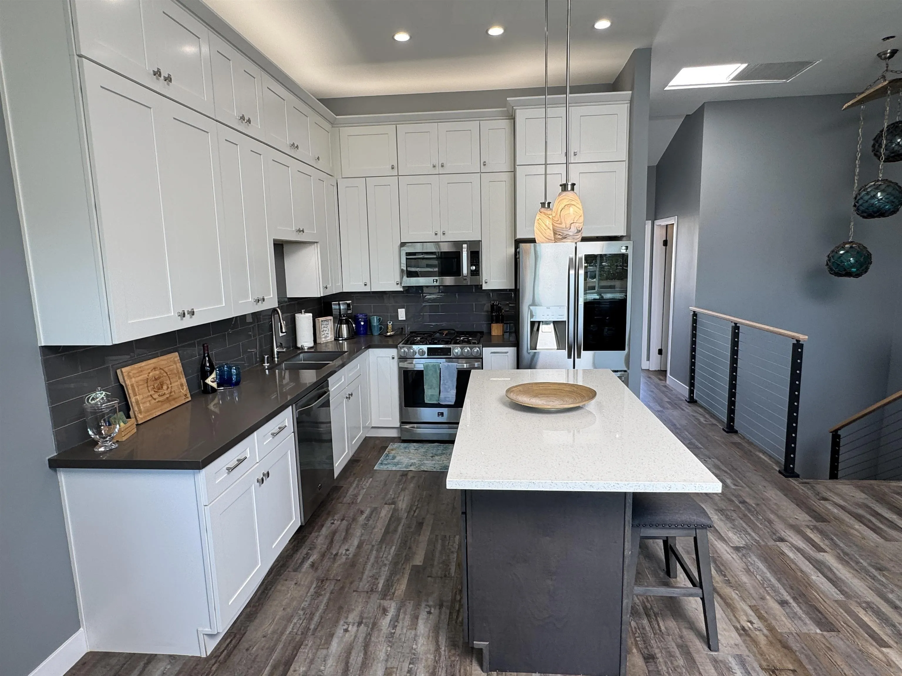 https://cdn.realtyfeed.com/cdn/127/260010983/297638fdbbcdd315e00190b8979bd9c2.webp