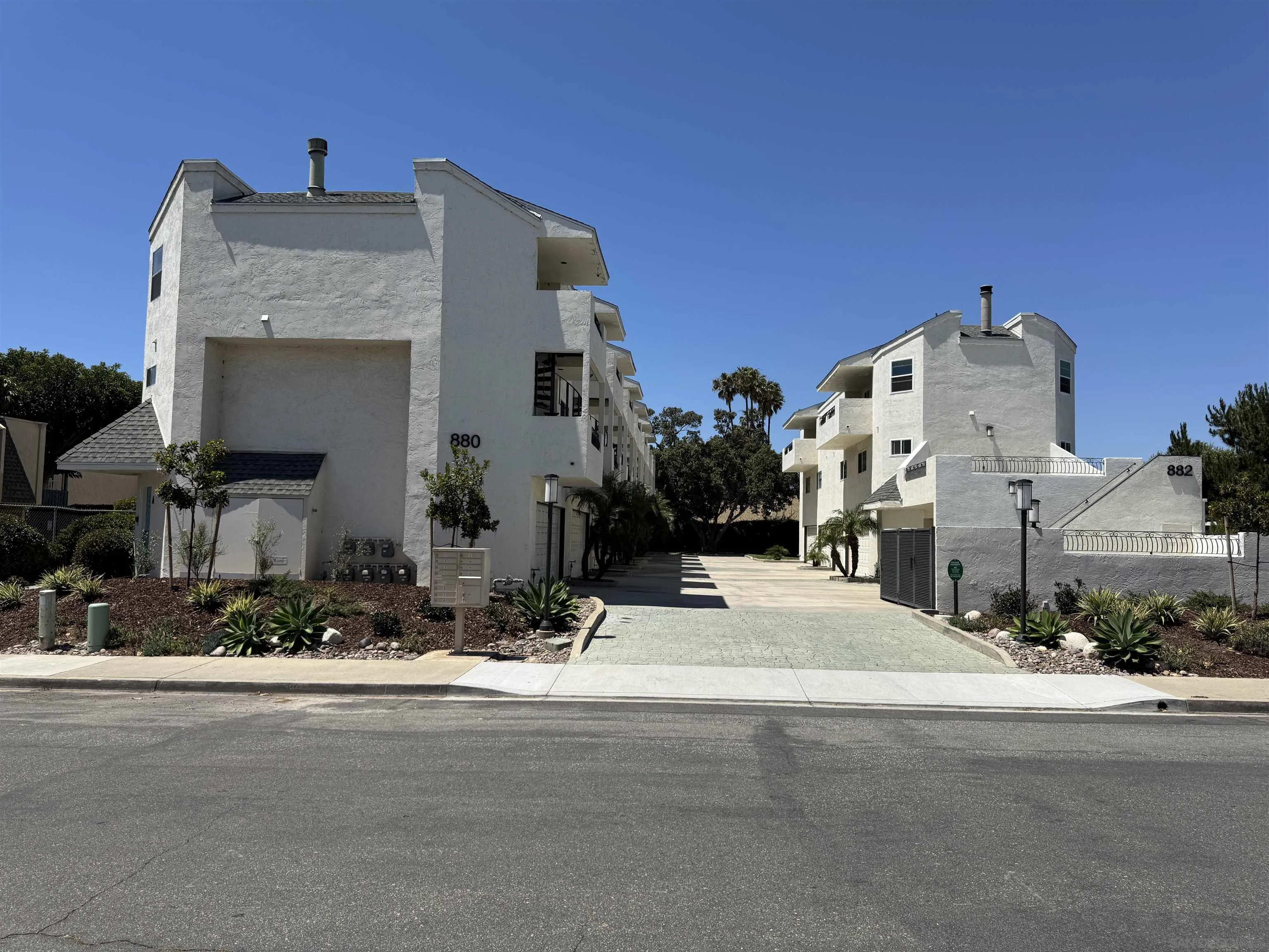 Photo #28: 260010983 Listing: Photo #28